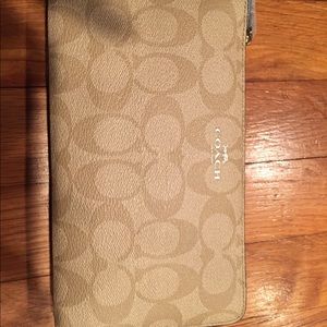 Coach wallet